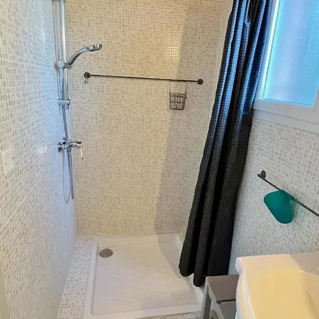 La Rose Des Vents Bed & Breakfast